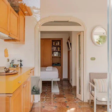 アパート 23baci, カプリ